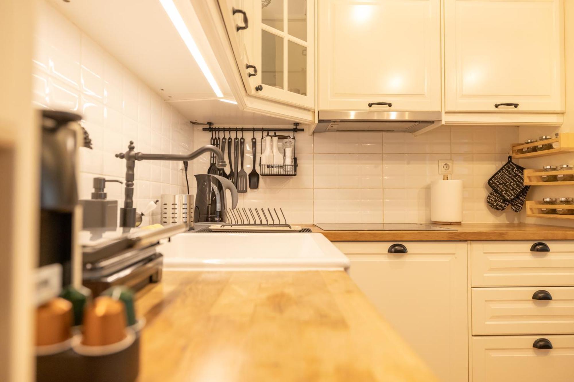 Elysian Bliss By Infox Suites Thessaloniki Buitenkant foto